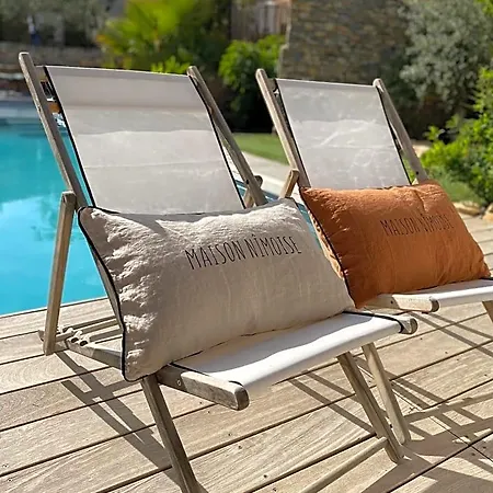 Oda ve Kahvaltı Le Pool House