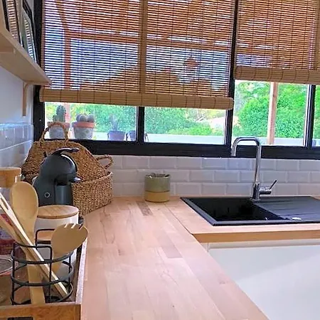 Le Pool House 4* Nîmes