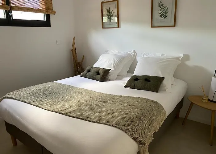 Couette-café Le Pool House 4*